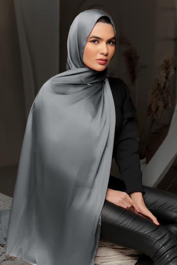 Luxe Satin - Blueish Grey
