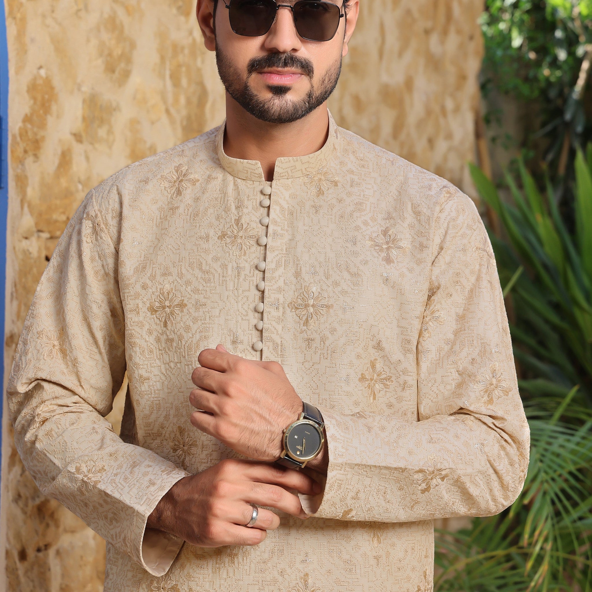 Beige Elegance